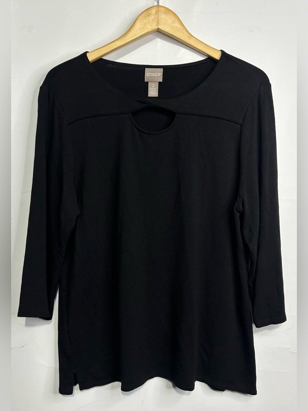 Chico's Twist Front Quarter Sleeve Black Shirt Size 2 (Large)